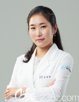 韓國林二石<!--<i data=20240709-sp></i>-->金美善院長 韓國林二石<!--<i data=20240709-sp></i>-->金美善院長