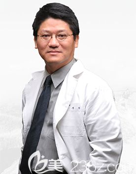 黃景夏 韓國For U整形外科院長 黃景夏 韓國For U整形外科院長