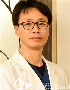張?jiān)?韓國Dr.J+整形外科代表院長 張?jiān)?韓國Dr.J+整形外科代表院長