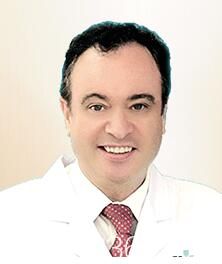 沈陽盛大口腔醫(yī)院業(yè)務(wù)副院亞歷克斯 沈陽盛大口腔醫(yī)院業(yè)務(wù)副院亞歷克斯