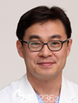 韓國SR整形醫(yī)院崔奉均院長 韓國SR整形醫(yī)院崔奉均院長