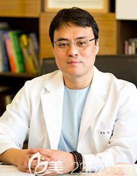 姜在九 韓國伊博萊整形醫(yī)院院長 姜在九 韓國伊博萊整形醫(yī)院院長