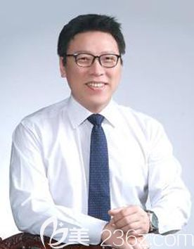 姜世熙 韓國黃金G整形外科院長