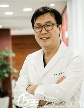 Go, Duckho 韓國I'M整形醫(yī)院院長 Go, Duckho 韓國I'M整形醫(yī)院院長