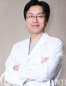 任平鎮(zhèn) 韓國我們整形外科院長 任平鎮(zhèn) 韓國我們整形外科院長