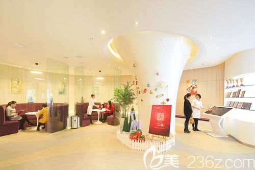 十堰安琪兒醫(yī)療美容門診部環(huán)境