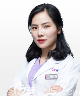 成都銅雀臺醫(yī)學(xué)美容醫(yī)院劉群 成都銅雀臺醫(yī)學(xué)美容醫(yī)院劉群