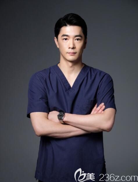 DR JAEHUNHUR DR JAEHUNHUR