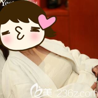 <!--<i data=20240703-sp></i>-->藝星許炎龍曼托假體隆胸真人案例術(shù)后第1天