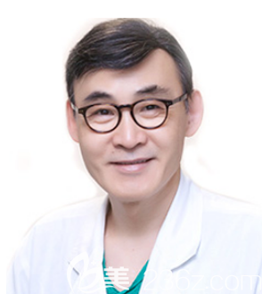 韓國soreeear人工耳蝸整形醫(yī)院李光善院長
