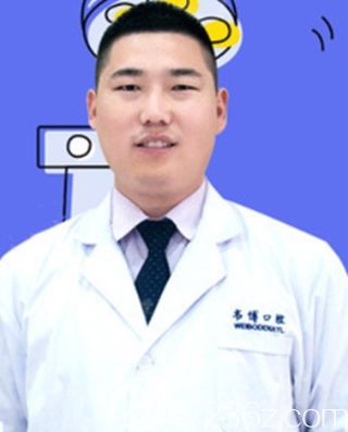 深圳韋博口腔修復科醫(yī)生王入義