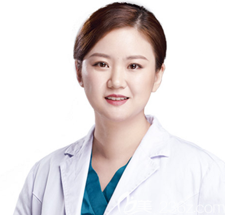 北京煤醫(yī)整形李艷醫(yī)生