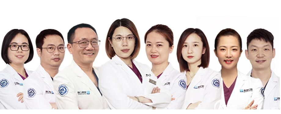 美奧口腔實(shí)力強(qiáng)大口腔醫(yī)生團(tuán)隊(duì)