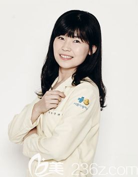 成宜香 韓國人愛首爾牙科醫(yī)院院長 成宜香 韓國人愛首爾牙科醫(yī)院院長