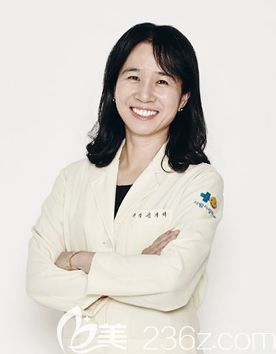 金智慧 韓國人愛首爾牙科醫(yī)院院長 金智慧 韓國人愛首爾牙科醫(yī)院院長