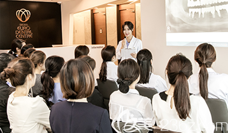 韓國優(yōu)露牙科醫(yī)院醫(yī)生 韓國優(yōu)露牙科醫(yī)院醫(yī)生