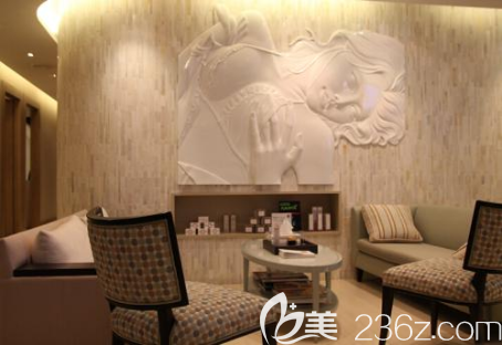 成鎮(zhèn)模院長(zhǎng)每天兩臺(tái)手術(shù)保障修復(fù)效果