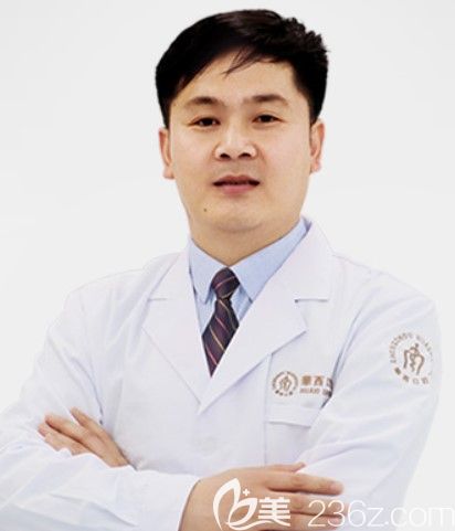 鄭州<!--<i data=20240703-sp></i>-->口腔醫(yī)生馮建平 鄭州<!--<i data=20240703-sp></i>-->口腔醫(yī)生馮建平