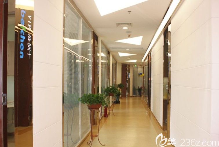 貝臣口腔科室外走廊 貝臣口腔科室外走廊