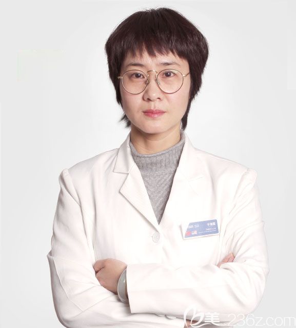 成都極光口腔正畸醫(yī)生<!--<i data=20240703-sp></i>-->霞 成都極光口腔正畸醫(yī)生<!--<i data=20240703-sp></i>-->霞