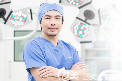 泰國NCC醫(yī)療美容院長帕拉·拉那瓦納博士 泰國NCC醫(yī)療美容院長帕拉·拉那瓦納博士