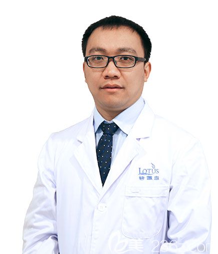 植發(fā)醫(yī)生楊昕 植發(fā)醫(yī)生楊昕