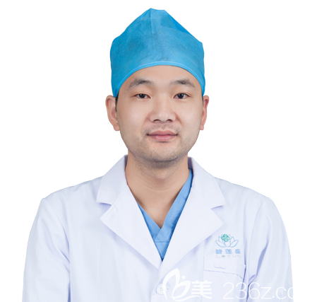 碧蓮盛植發(fā)醫(yī)生林威特 碧蓮盛植發(fā)醫(yī)生林威特