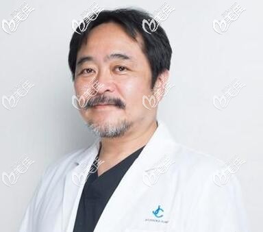 日本隆胸醫(yī)生島倉康人