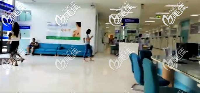 泰國然禧(Yanhee)整形醫(yī)院大廳 泰國然禧(Yanhee)整形醫(yī)院大廳