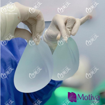 泰國藝術醫(yī)院假體隆胸價格