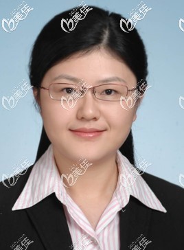 美口腔主任醫(yī)師章立群博士 美口腔主任醫(yī)師章立群博士