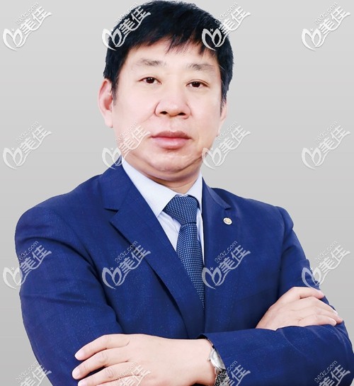 無錫百年植發(fā)研究院技術(shù)骨干