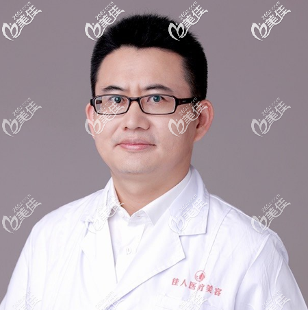 廣州佳人整形醫(yī)院李宗磊醫(yī)生擅長(zhǎng)雙眼皮和脂肪填充 廣州佳人整形醫(yī)院李宗磊醫(yī)生擅長(zhǎng)雙眼皮和脂肪填充