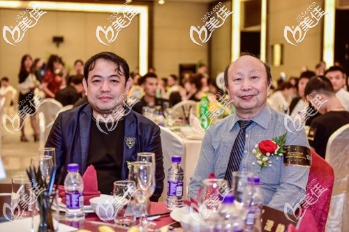 李會民醫(yī)生多次參加學(xué)術(shù)交流 李會民醫(yī)生多次參加學(xué)術(shù)交流