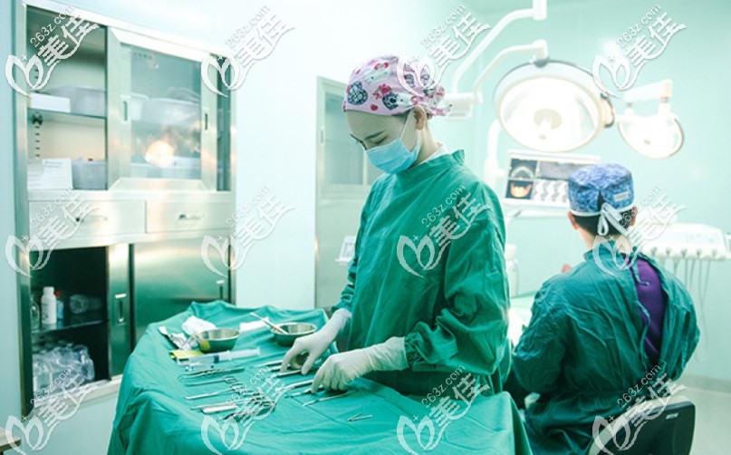 成佳牙博士口腔手術(shù)室