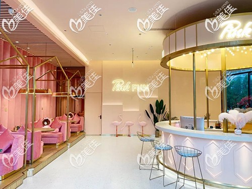 溫州粉范前臺接待