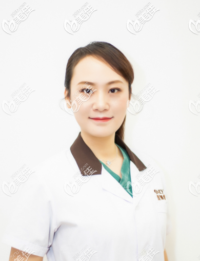 王瓊醫(yī)生簡介 王瓊醫(yī)生簡介