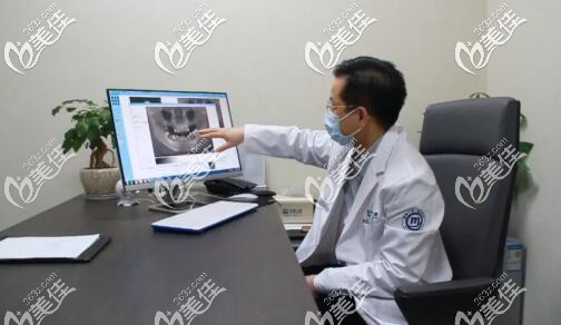 王明 美奧口腔種植醫(yī)師 王明 美奧口腔種植醫(yī)師