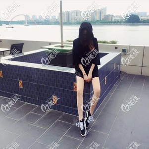 抽脂術(shù)后三個(gè)月腿圍大概掉了3cm 現(xiàn)將我做大腿吸脂真實(shí)經(jīng)歷圖片分享給你們作參考 