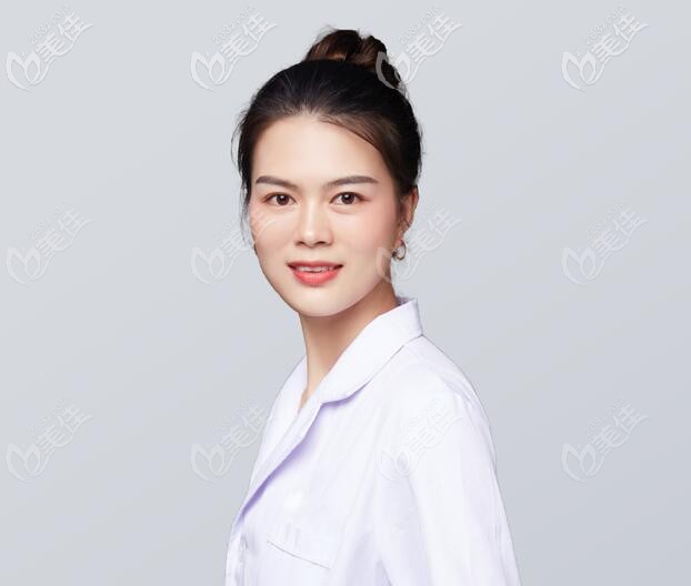 贛州葉子謝瑤院長(zhǎng)簡(jiǎn)介 贛州葉子謝瑤院長(zhǎng)簡(jiǎn)介