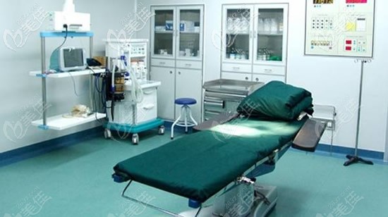 南昌時光整形標(biāo)準(zhǔn)無菌手術(shù)室 南昌時光整形標(biāo)準(zhǔn)無菌手術(shù)室