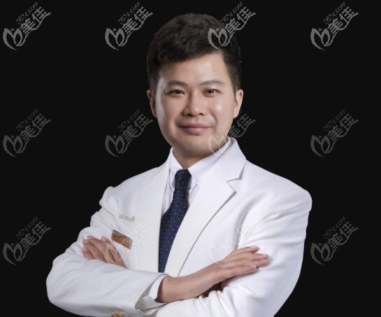 武漢亞韓整形植發(fā)醫(yī)生<!--<i data=20240703-sp></i>-->介紹