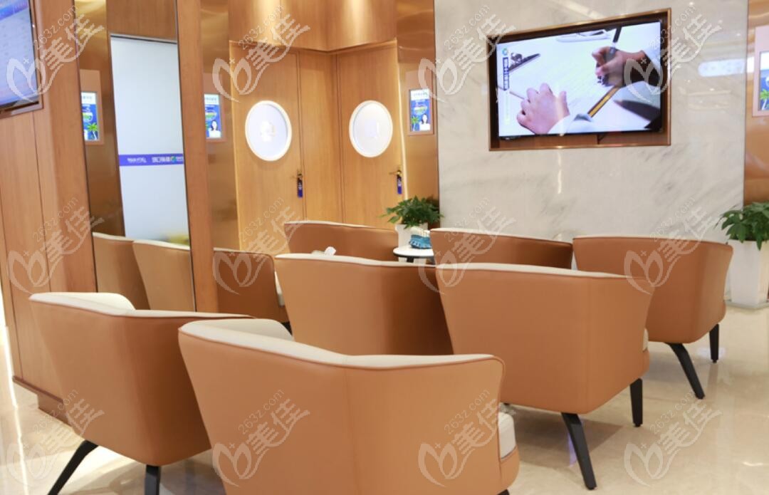 新橋口腔診室外等候處