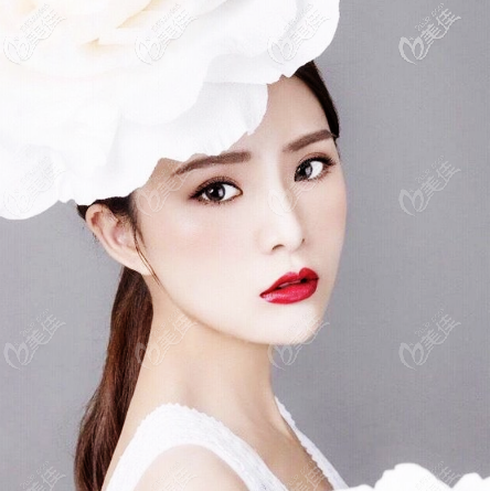 聽說深圳鵬程陳俊合醫(yī)生雙眼皮做的好,親身體驗(yàn)后發(fā)現(xiàn)正規(guī)醫(yī)院醫(yī)生技術(shù)就是牛