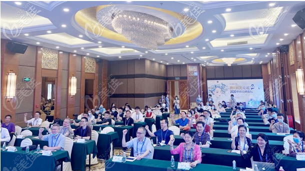 廣東韓妃牟北平現場直播惹火胸手術得到大家的稱贊