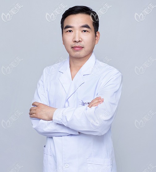 合肥竹一醫(yī)療美容門診部<!--<i data=20240703-sp></i>-->院長 合肥竹一醫(yī)療美容門診部<!--<i data=20240703-sp></i>-->院長