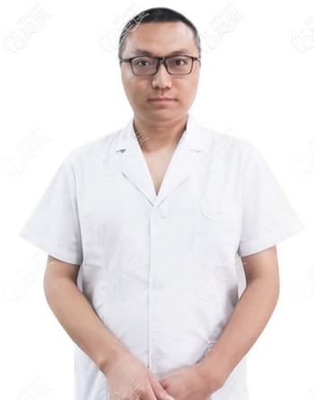 福州格萊美口腔科主治醫(yī)師王利勤