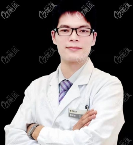 佛山拜爾口腔醫(yī)療技術(shù)院長曾祥波 佛山拜爾口腔醫(yī)療技術(shù)院長曾祥波