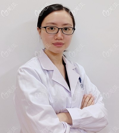 佛山拜爾口腔正畸科醫(yī)生楊麗莉 佛山拜爾口腔正畸科醫(yī)生楊麗莉