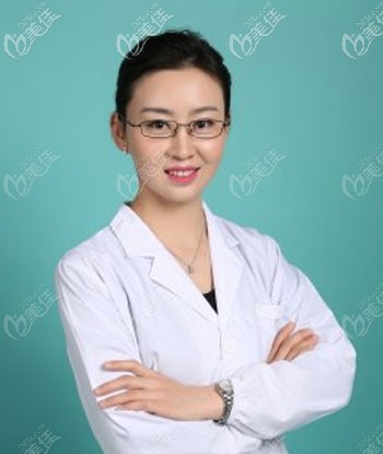 昆明時(shí)光醫(yī)療美容門診部微整形醫(yī)生李晶 昆明時(shí)光醫(yī)療美容門診部微整形醫(yī)生李晶